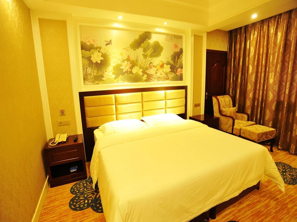 New West Street Hotel - Grand Wing Yangshuo Zimmer foto
