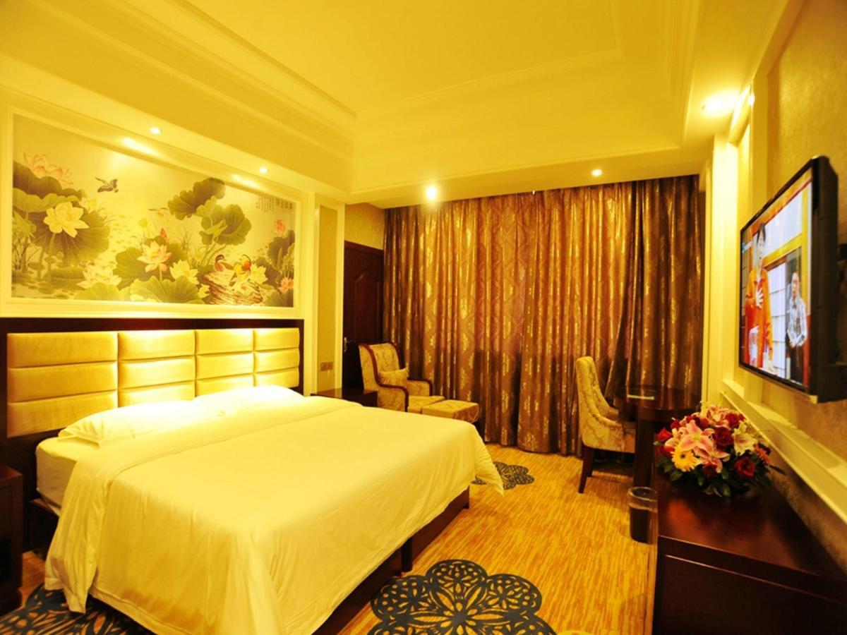 New West Street Hotel - Grand Wing Yangshuo Zimmer foto